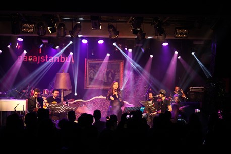 GARAJ İSTANBUL - 16