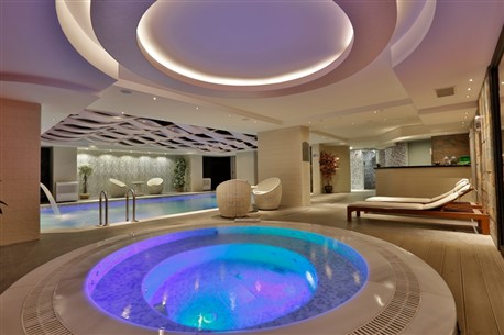 QUEEN OTEL - 14