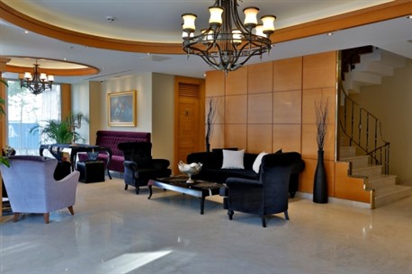 QUEEN OTEL - 2